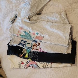 Girls bundle of unicorn tops sz 6